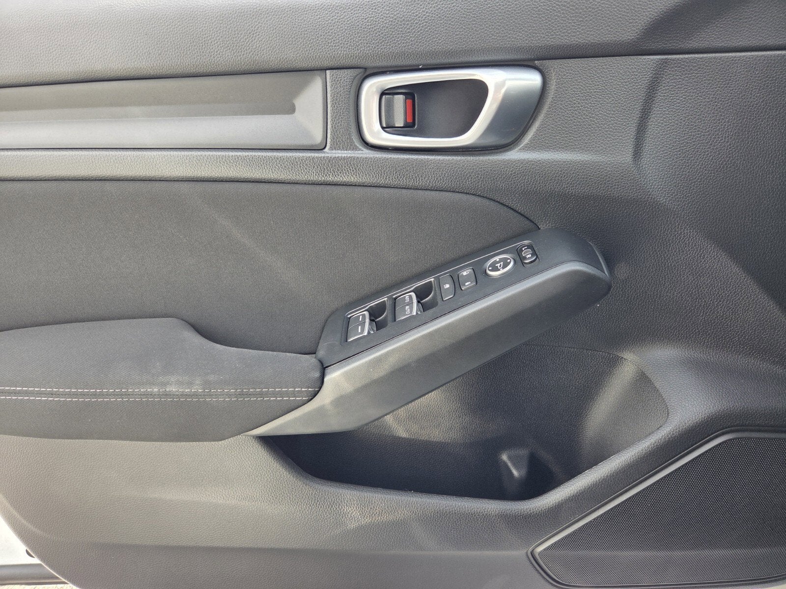 2023 Honda Civic Hatchback LX