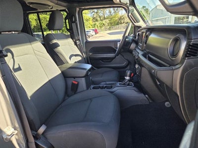 2022 Jeep Wrangler Unlimited Willys