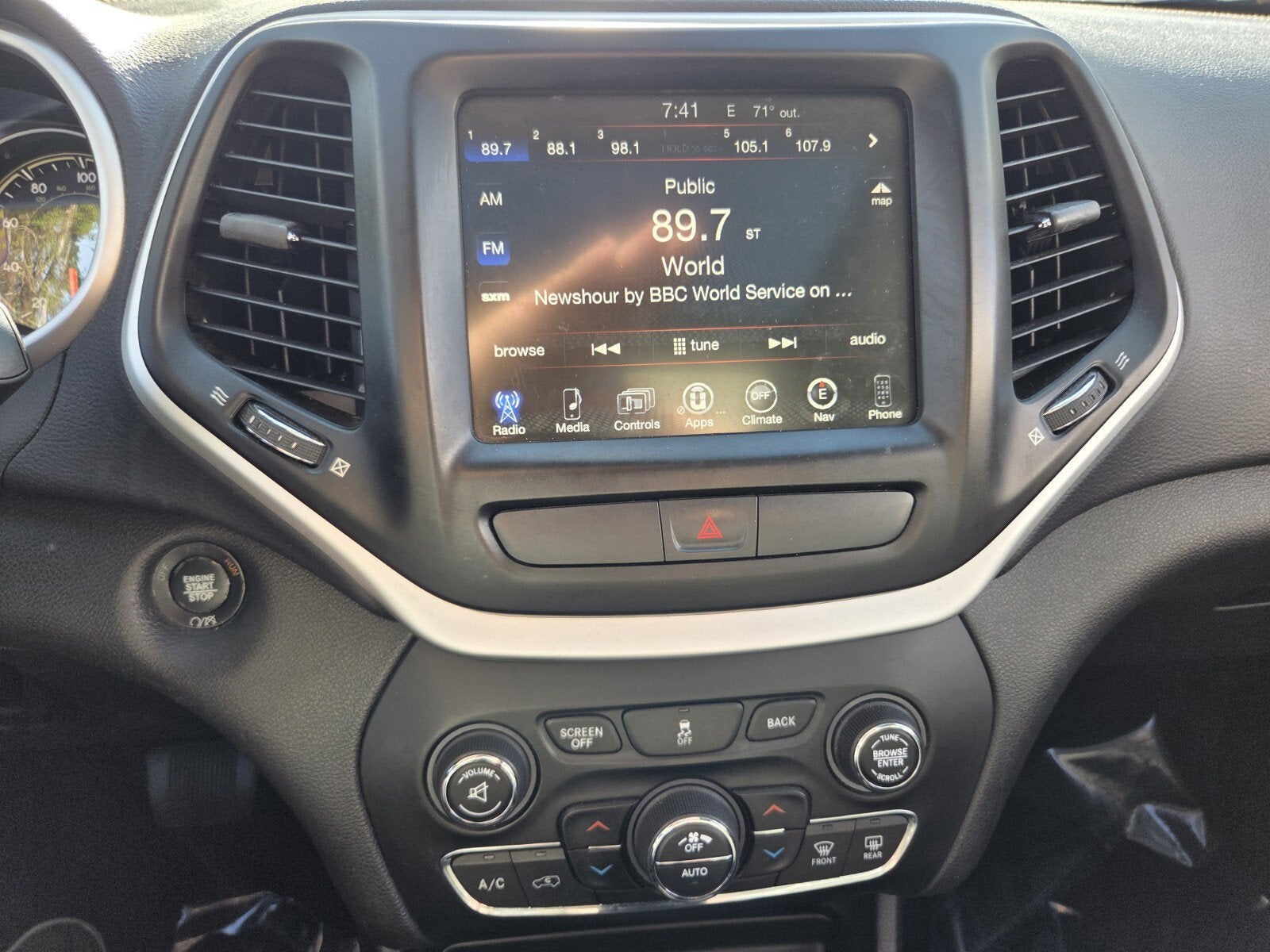 2018 Jeep Cherokee Latitude Plus