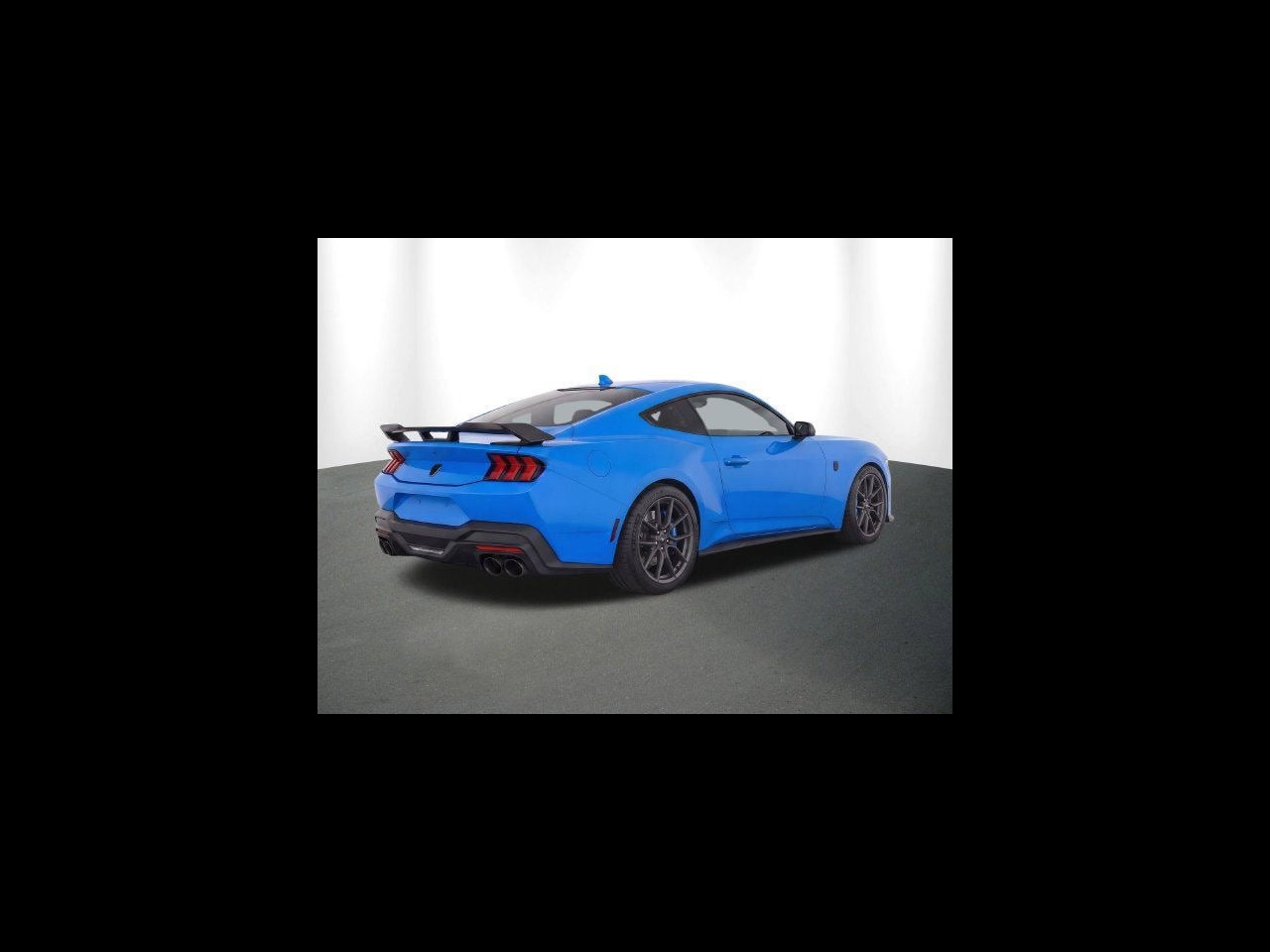 2024 Ford Mustang Dark Horse