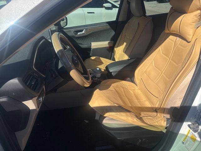 2020 Ford Escape Titanium Hybrid