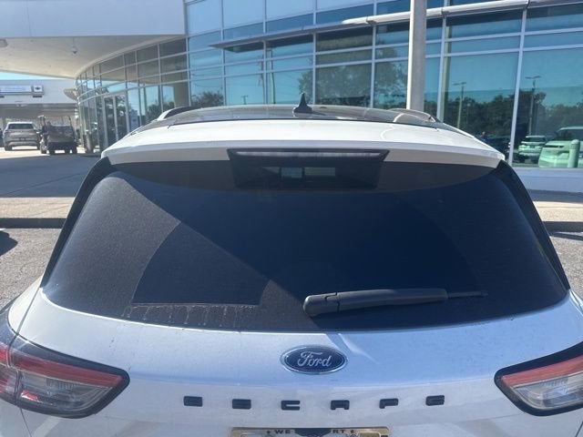 2020 Ford Escape Titanium Hybrid