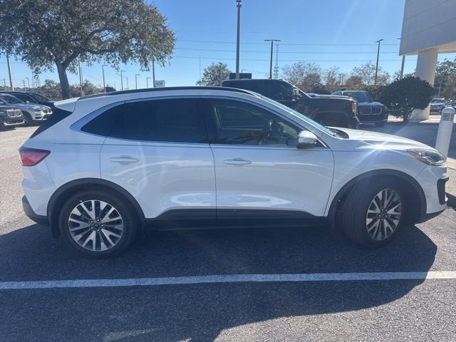 2020 Ford Escape Titanium Hybrid