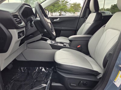 2026 Ford Escape Platinum