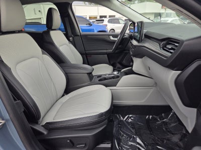2026 Ford Escape Platinum