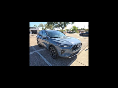 2026 Ford Escape Platinum
