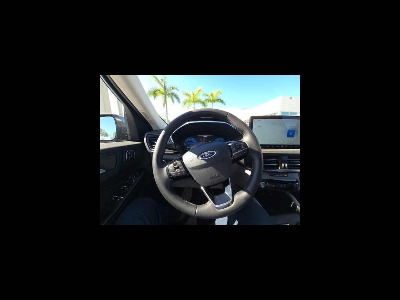 2026 Ford Escape Platinum