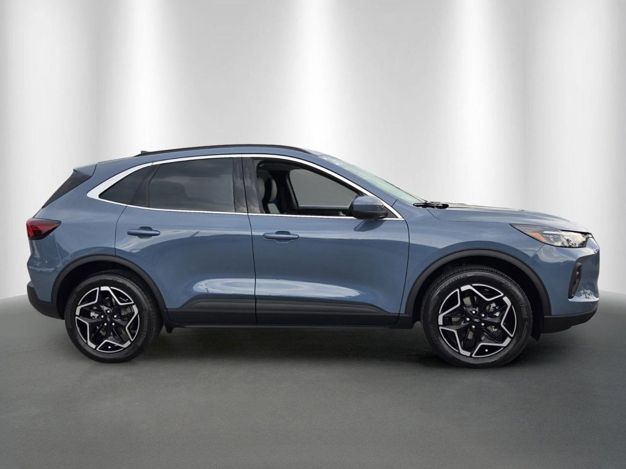 2026 Ford Escape Platinum