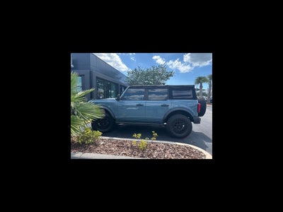 2021 Ford Bronco Base