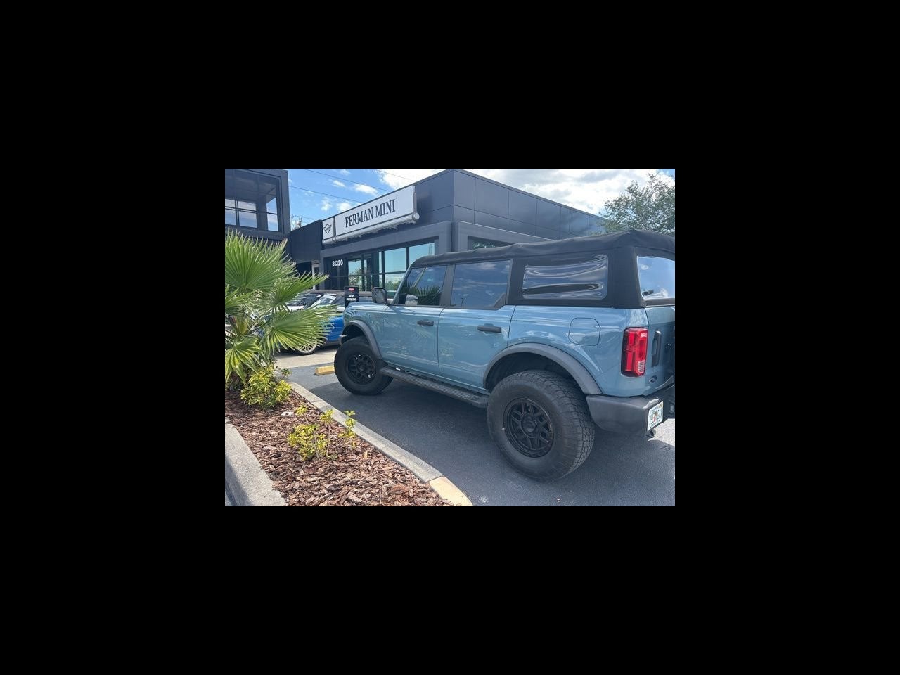 2021 Ford Bronco Base