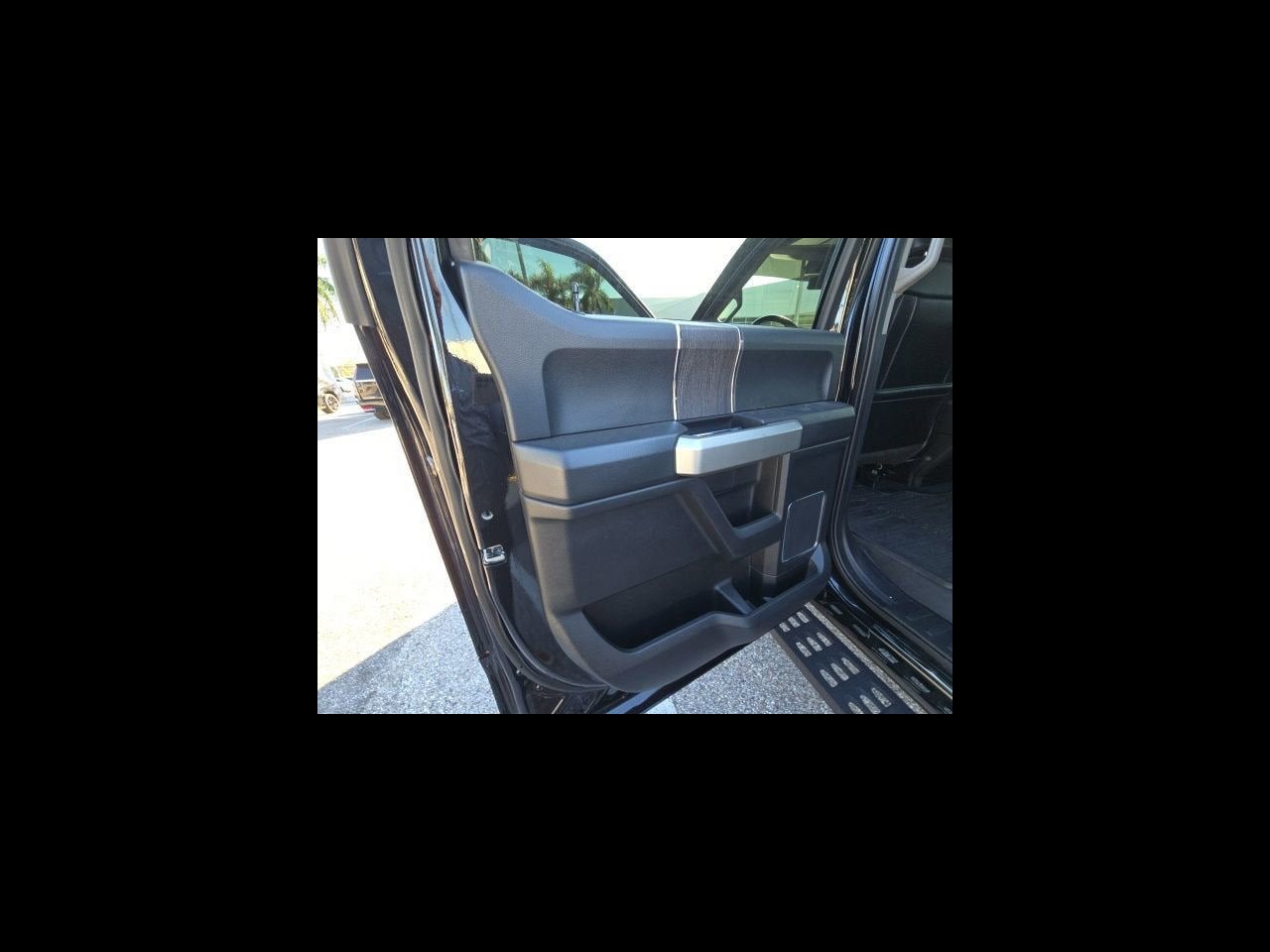 2021 Ford Super Duty F-250 SRW LARIAT