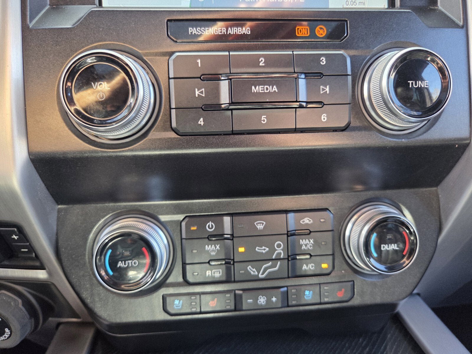 2020 Ford Super Duty F-250 SRW Platinum