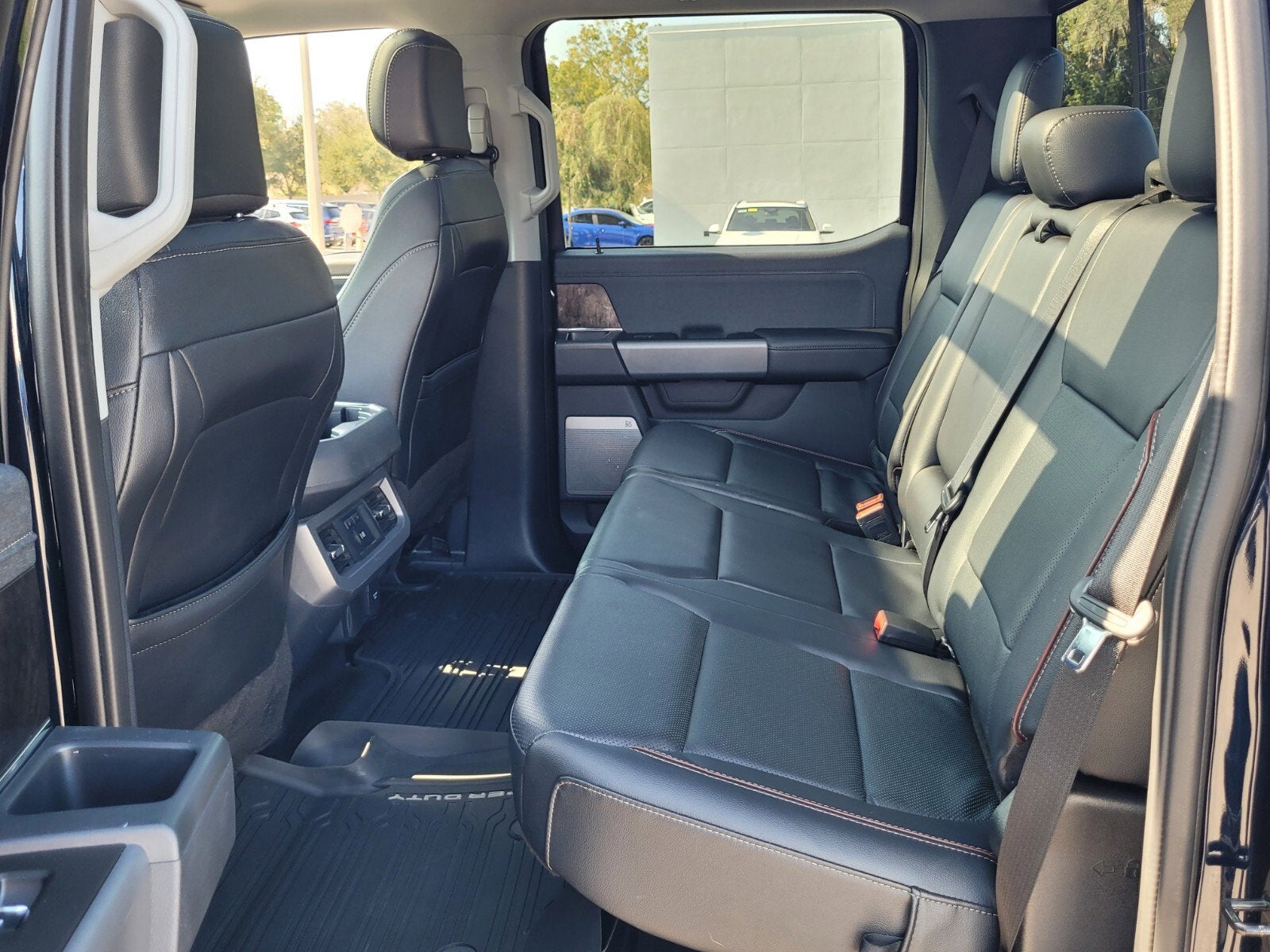 2023 Ford Super Duty F-350 SRW LARIAT