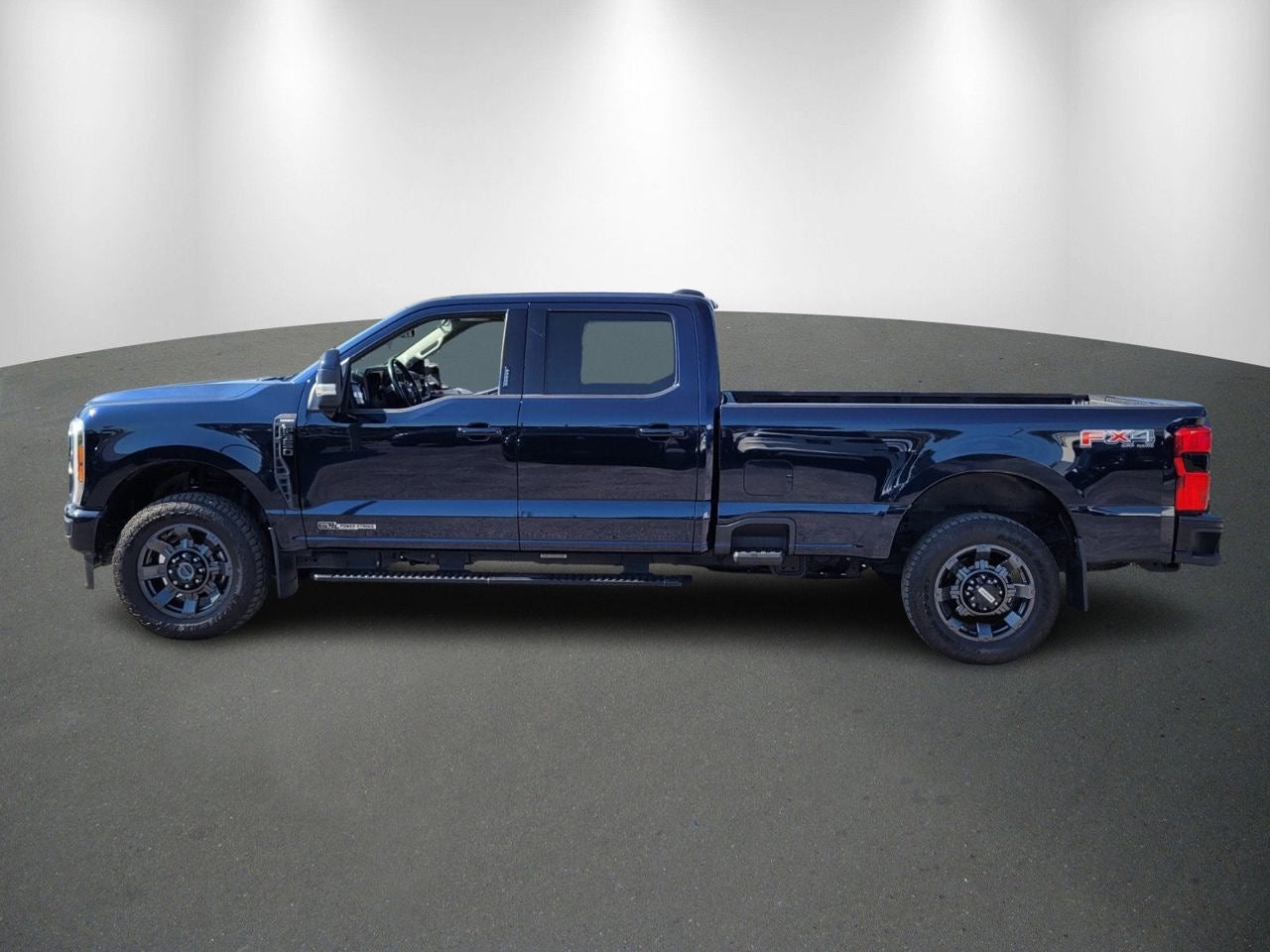 2023 Ford Super Duty F-350 SRW LARIAT