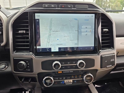 2022 Ford Super Duty F-450 DRW LARIAT