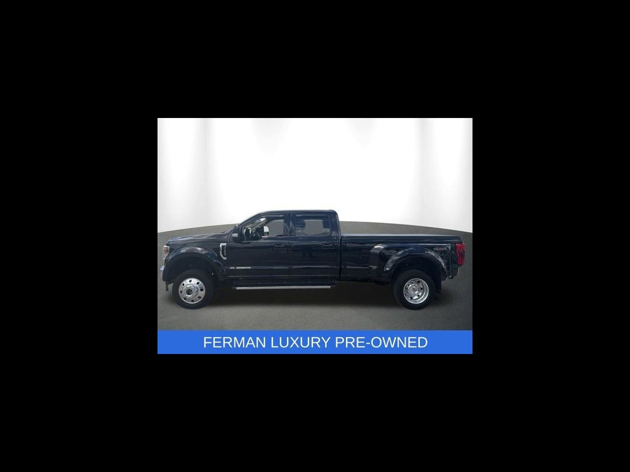 2022 Ford Super Duty F-450 DRW Base