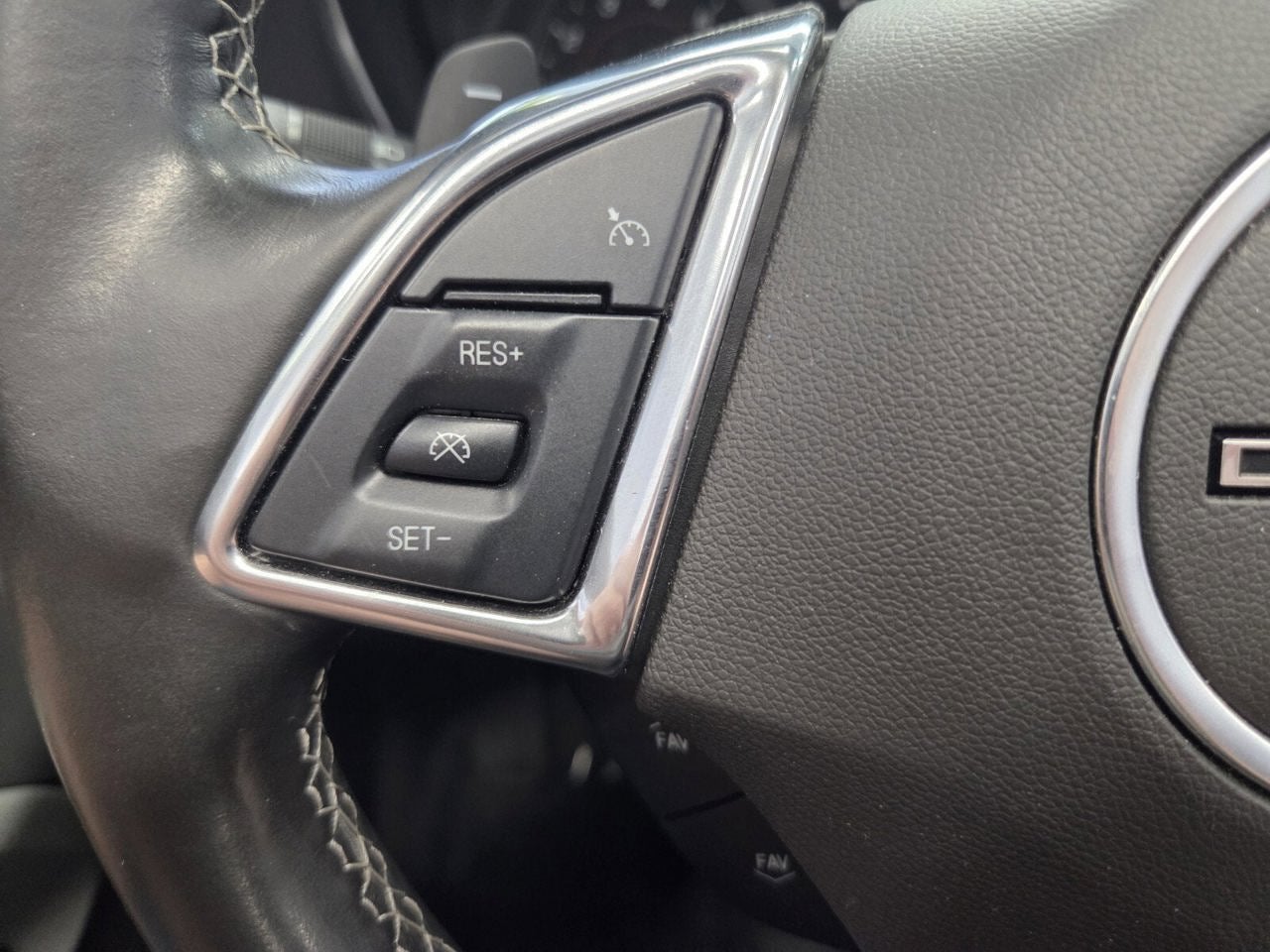 2023 Chevrolet Camaro LT1