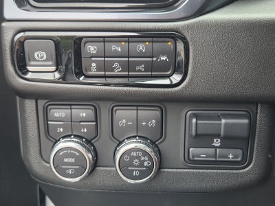 2025 GMC Yukon AT4