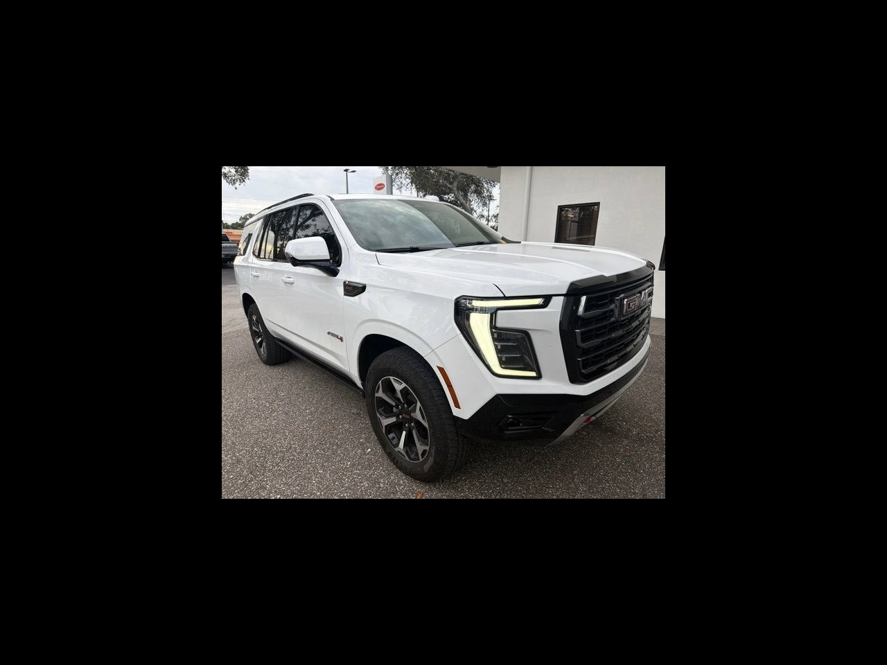 2025 GMC Yukon AT4