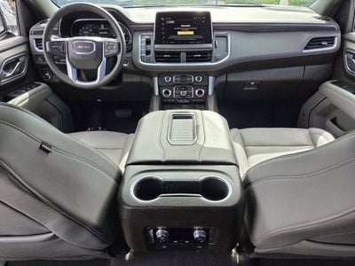 2024 GMC Yukon XL SLT
