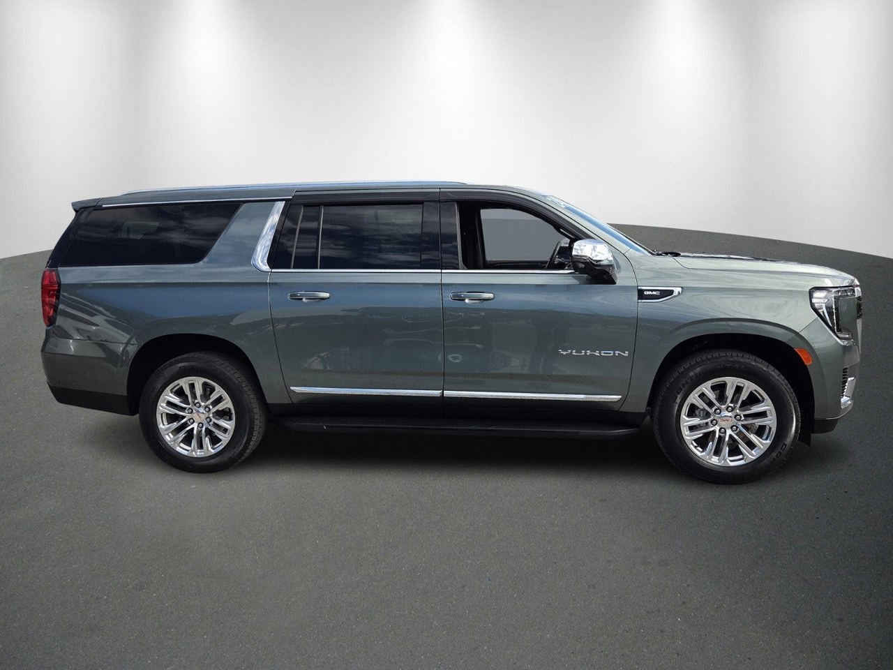 2024 GMC Yukon XL SLT