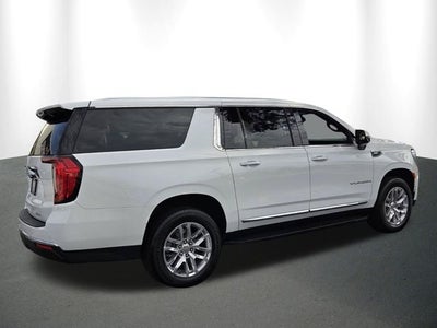 2024 GMC Yukon XL SLT