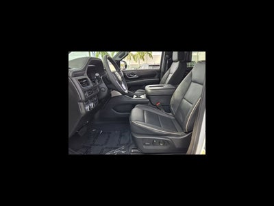 2024 GMC Yukon XL SLT