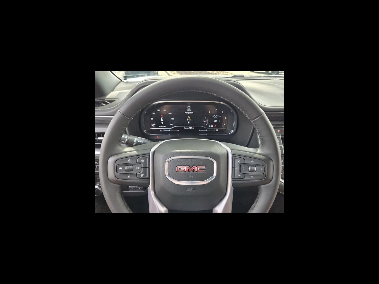 2024 GMC Yukon XL SLT