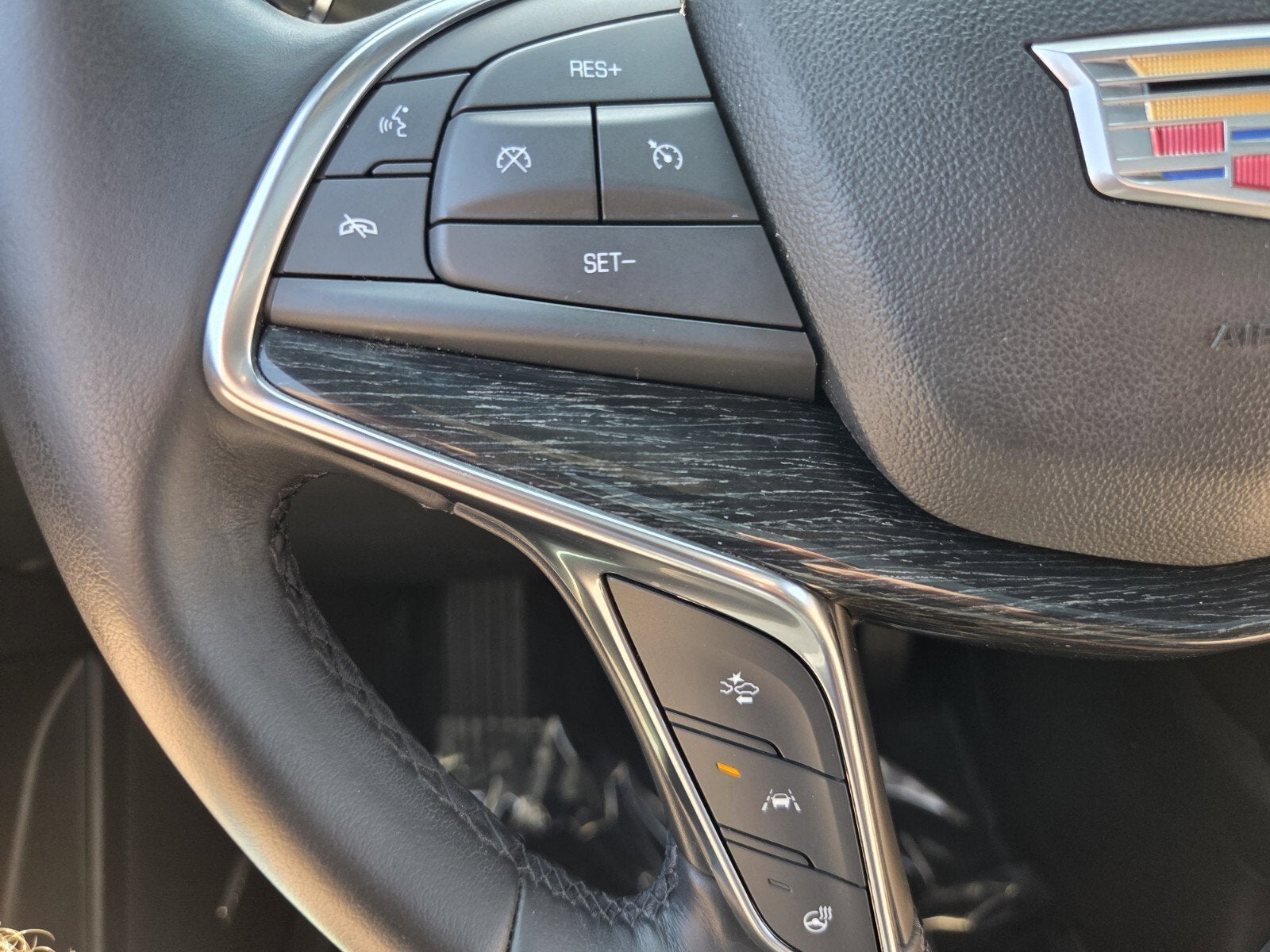 2021 Cadillac XT5 FWD Premium Luxury