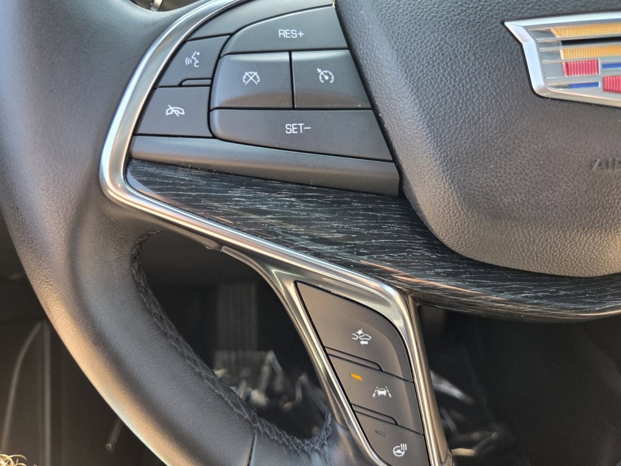 2021 Cadillac XT5 FWD Premium Luxury