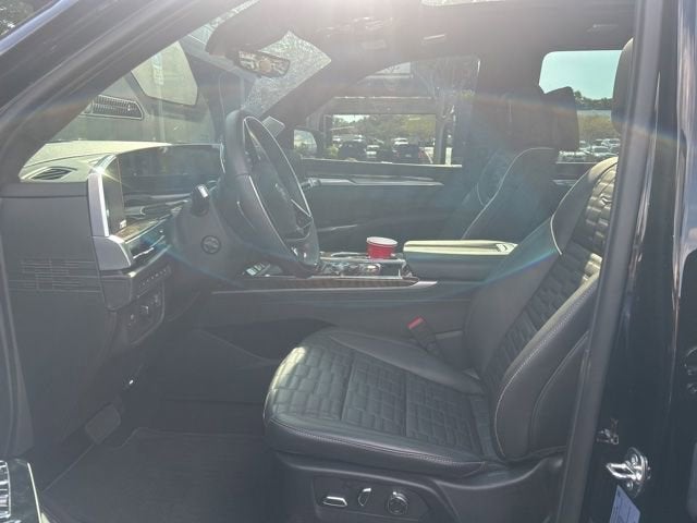 2025 Cadillac Escalade 4WD Sport Platinum
