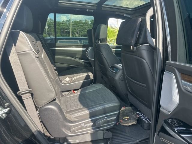 2025 Cadillac Escalade 4WD Sport Platinum