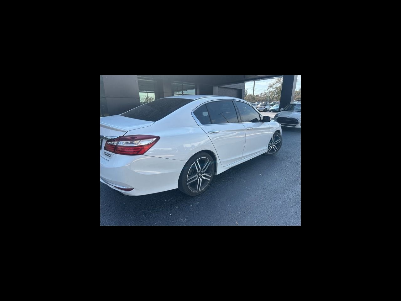 2017 Honda Accord Sedan Sport SE