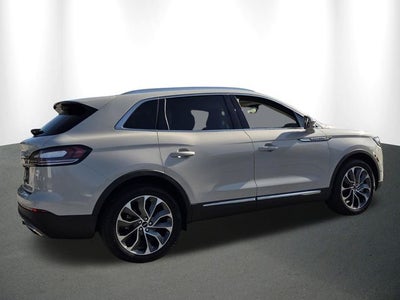 2021 Lincoln Nautilus Reserve