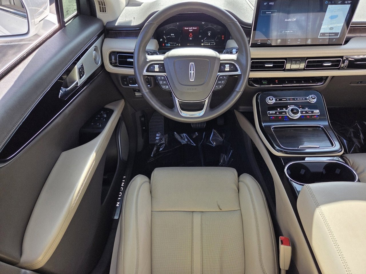 2021 Lincoln Nautilus Reserve