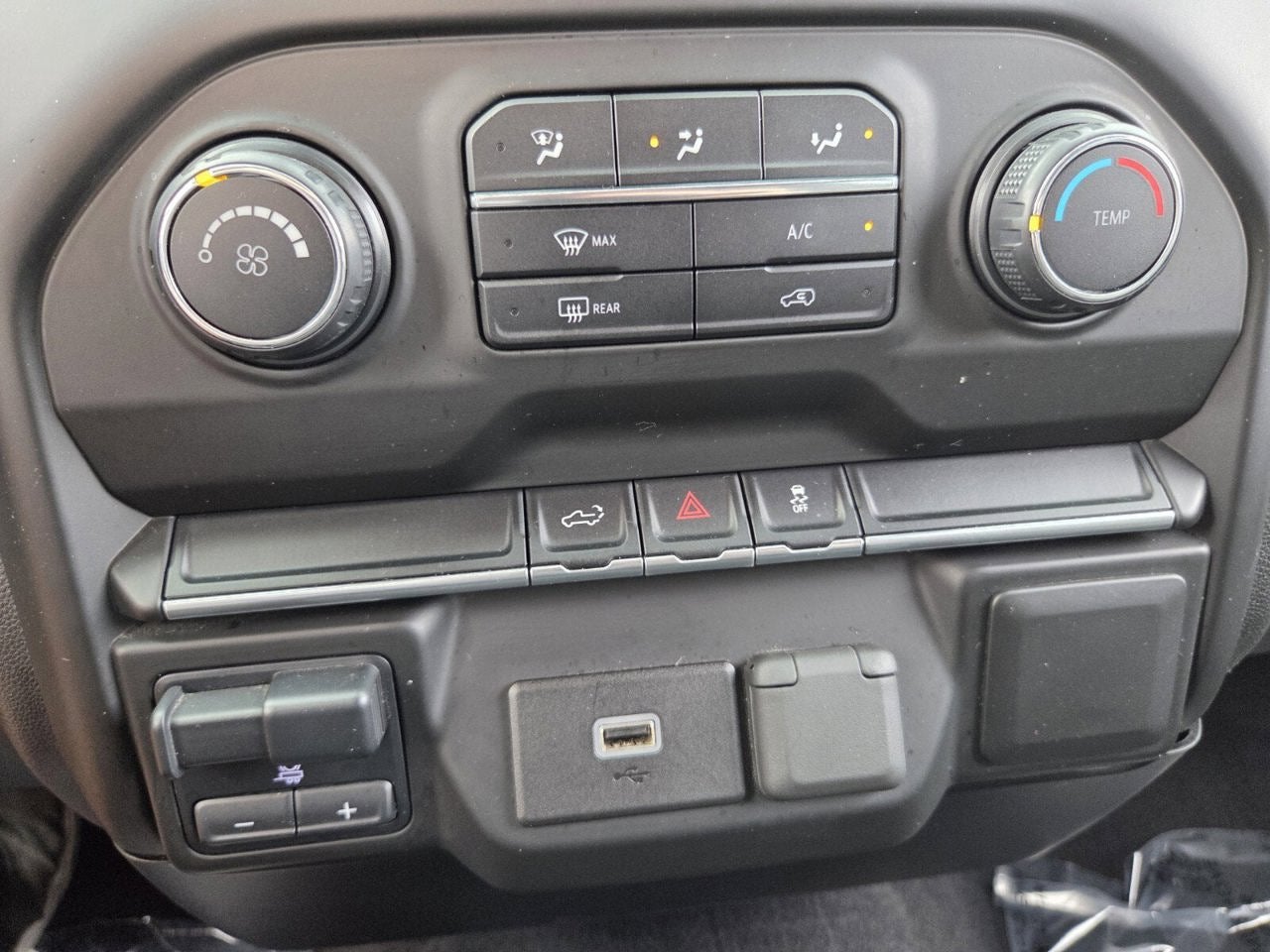 2020 Chevrolet Silverado 1500 Custom