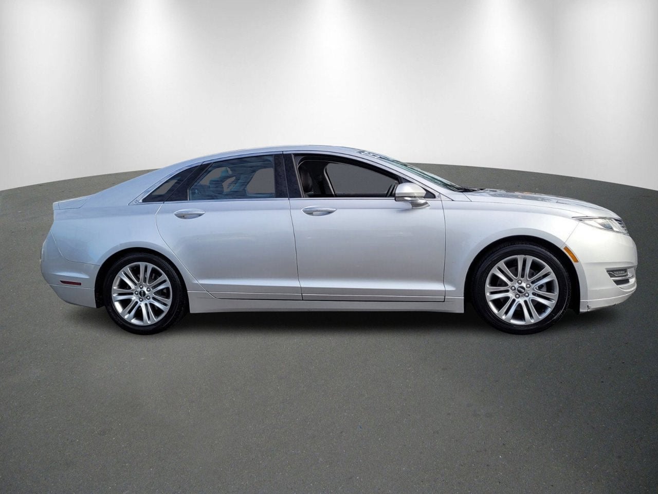 2015 Lincoln MKZ Base