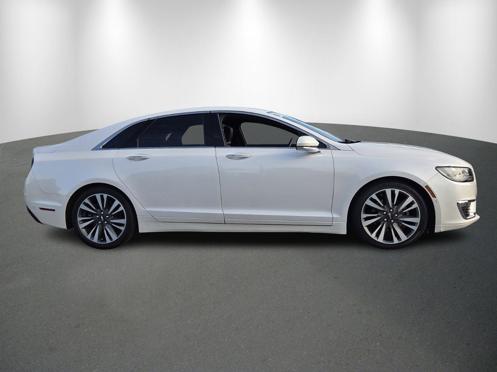 2020 Lincoln MKZ Reserve