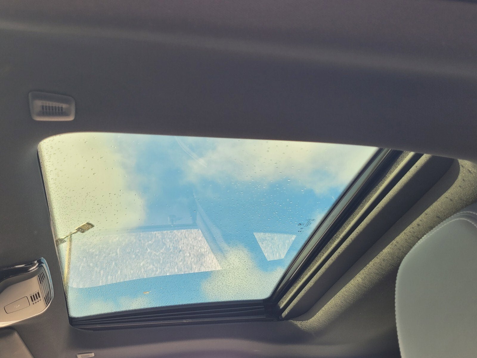 2025 BMW 2 Series 230i