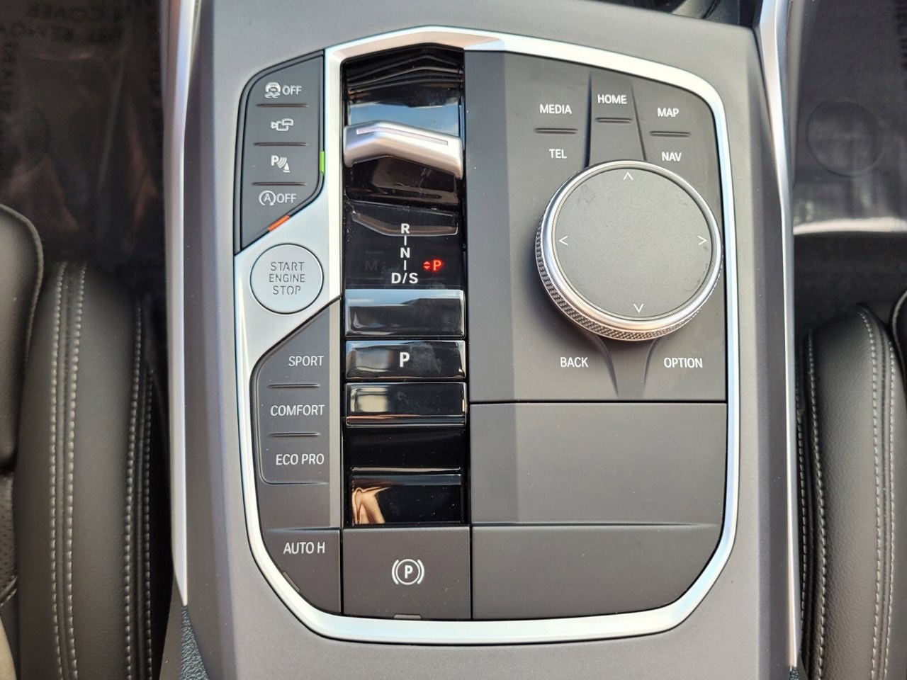 2025 BMW 2 Series 230i