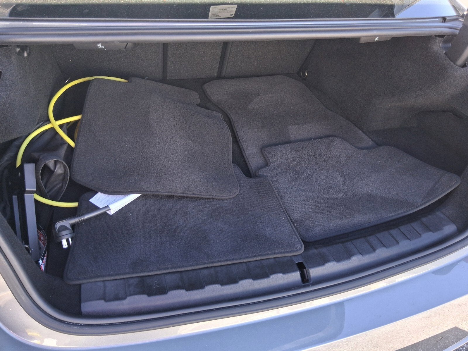 2023 BMW 3 Series 330e xDrive