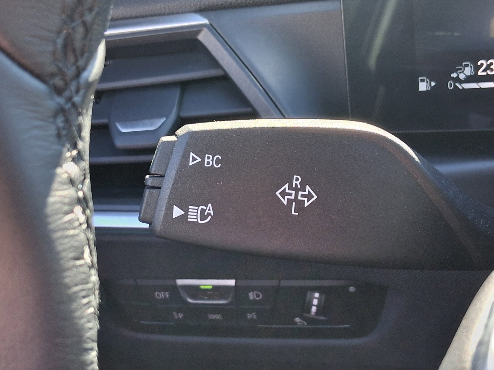 2023 BMW 3 Series 330e xDrive