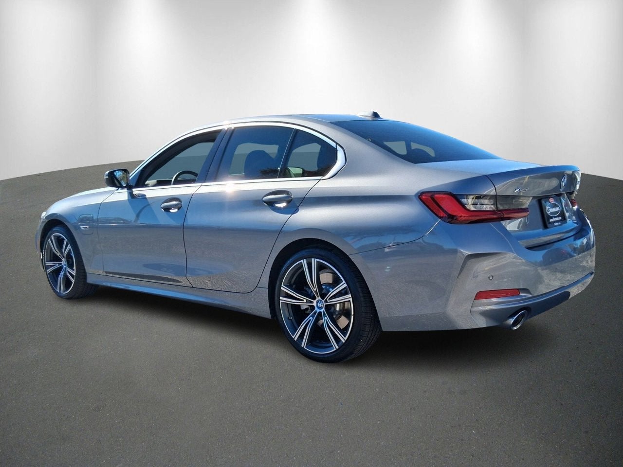 2023 BMW 3 Series 330e xDrive