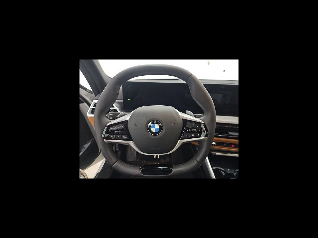 2025 BMW 3 Series 330i