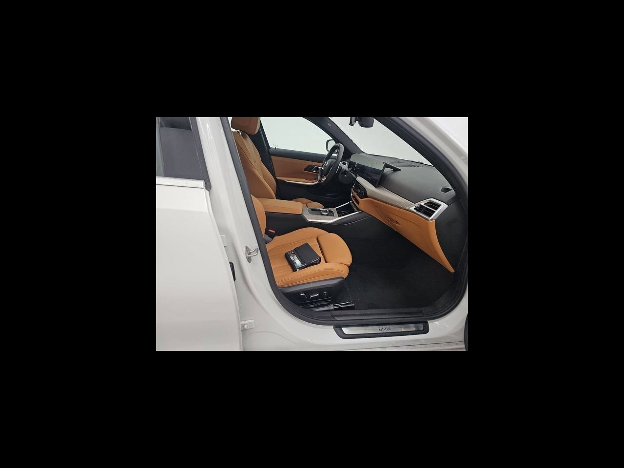 2025 BMW 3 Series 330i