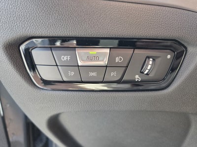 2025 BMW 3 Series 330i