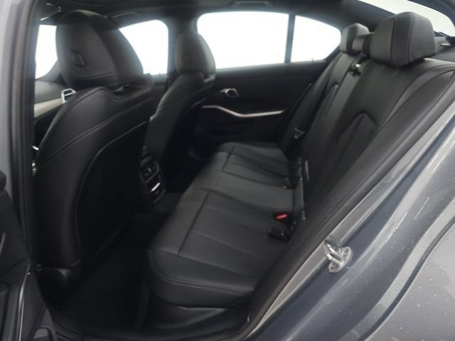 2025 BMW 3 Series 330i
