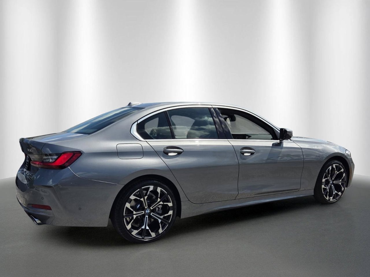 2025 BMW 3 Series 330i