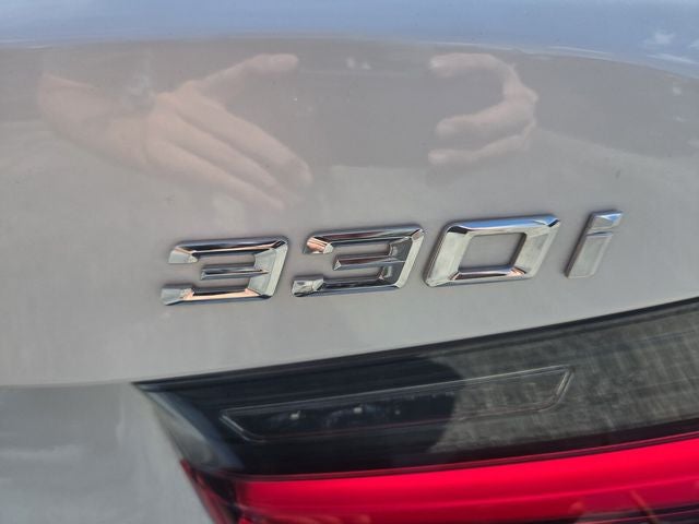 2025 BMW 3 Series 330i