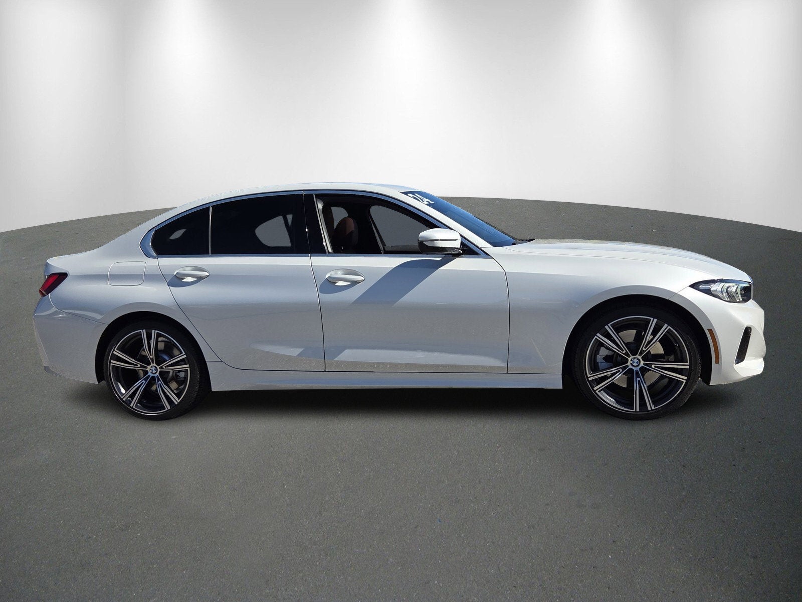 2024 BMW 3 Series 330i